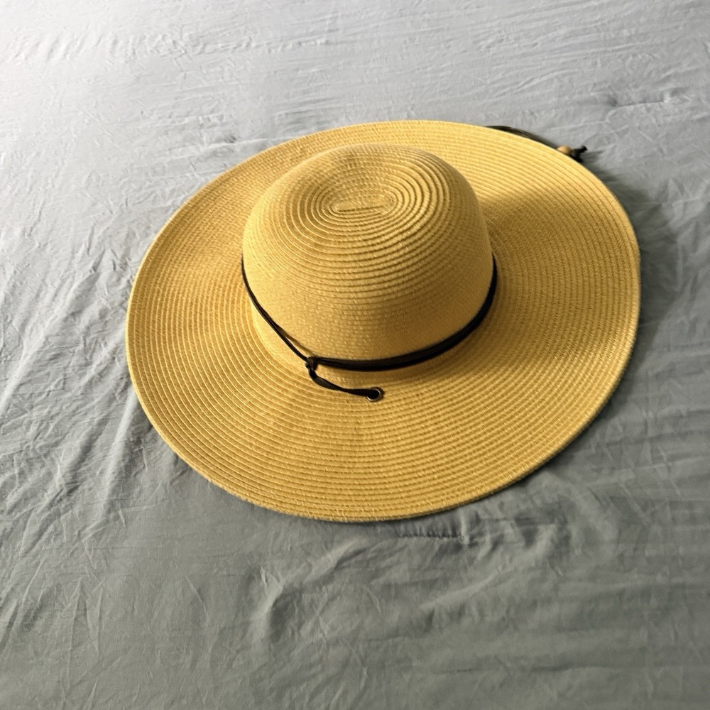 Sloggers Women's Wide Brim Sun Hat Medium 22" Yellow Paper Straw Chin Cord